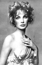 Jean Shrimpton by Richard Avedon (1968)