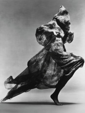 Jean Shrimpton by Richard Avedon (1970)