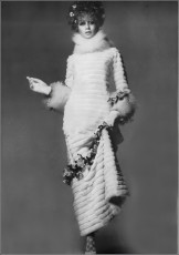 Twiggy by Richard Avedon (1967)