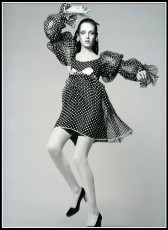 Twiggy by Richard Avedon (1968)