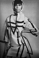 Donyale Luna by Richard Avedon (1965)