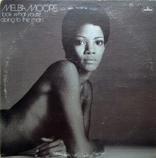 Melba Moore / LOOK WHAT YOU'RE DOING TO THE MAN (1971) - photo by Richard Avedon