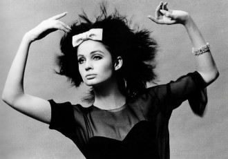 Sue Murray by David Bailey (1964)