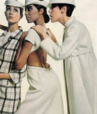 Moyra Swann, Donyale Luna, Peggy Moffit by David Bailey (1966)