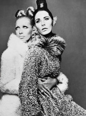 Isa Stoppi (l), Astrid Schiller (r) by Gian Paolo Barbieri (1966)