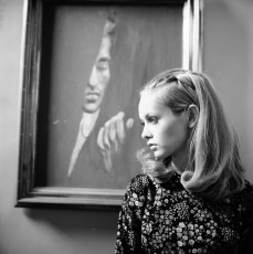 Twiggy by Cecil Beaton (1968)