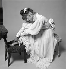 Jane Birkin by Cecil Beaton / 1971