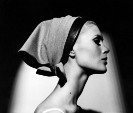 Vogue, Paris by Guy Bourdin (1963)