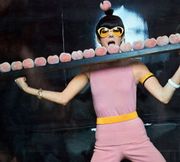 Nicole de la Marge by Guy Bourdin (1976)