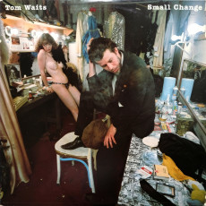 Tom Waits / SMALL CHANGE (1976) - photo by Joel Brodsky
