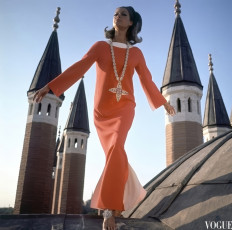 Editha Dussler (Eastward To Eden) by Henry Clarke (1966)