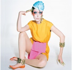 Peggy Moffitt by William Claxton (1968)