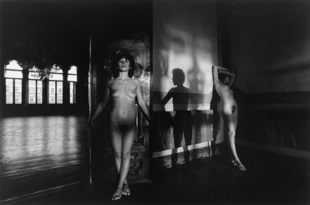 Portfolio with 12 photographs, almost all are female nudes shot in Venice, Italy by Lucien Clergue (1979)
