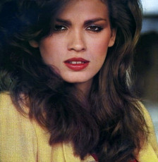 Gia Carangi by Patrick Demarchelier (1979)