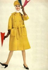 Simone d'Aillencourt by Gleb Derujinsky (1960)