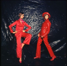 Nicole de la Marge, Pattie Boyd by Brian Duffy (1965)
