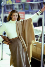 Lisa Taylor by Arthur Elgort (1975)