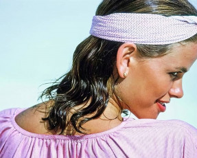 Lisa Taylor by Arthur Elgort (1976)