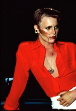 Patti Hansen by Arthur Elgort for Vogue, June 1976