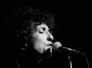 Bob Dylan by Barry Feinstein (1966)