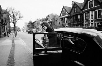 Bob Dylan, Sheffield by Barry Feinstein (1966)