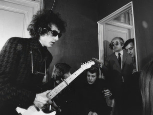 Bob Dylan by Barry Feinstein (1966)