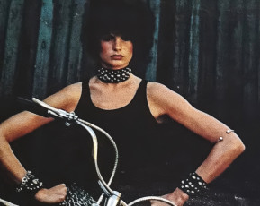 Jean Shrimpton by Hans Feurer (1970)