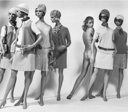 A mannequin from fashion dolls in Complets by F.C. Gundlach (1969)