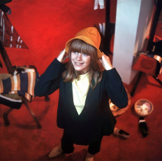 Marianne Faithfull by Dezo Hoffmann (1965)
