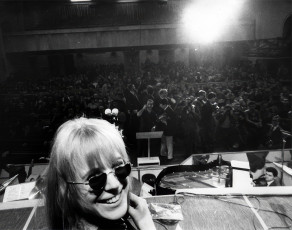 Marianne Faithfull by Dezo Hoffmann (1967)