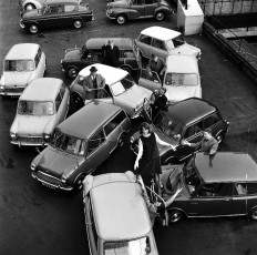 Jean Shrimpton by Don Honeyman (1962)