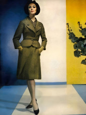 Wilhelmina Cooper by Horst P. Horst (1962)