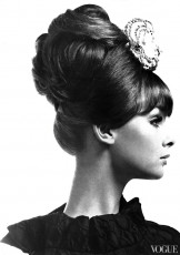 Jean Shrimpton by Horst P. Horst (1963)