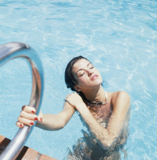 Janice Dickinson by Horst P. Horst (1979)