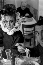 Deborah Dixon with Antero Piletti (writer) by Frank Horvat (1962)