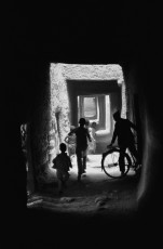 Ouarzazate, Morocco, Underground passages by Frank Horvat (1970)