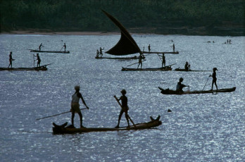 Kerala, India, fishermen's boats by Frank Horvat (1975)