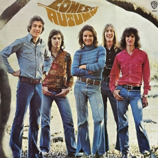 Autumn / COMES AUTUMN (1971) - photo by Alan James