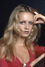 Twiggy by Douglas Kirkland (1970)