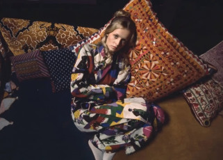Twiggy by Douglas Kirkland (1970)
