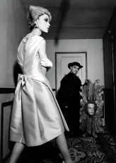 Little Bara with Dorothy McGowan by William Klein (1960)