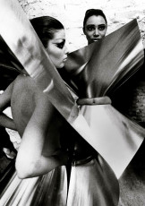 Dorothy McGowan, Donyale Luna by William Klein (1966)