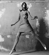 Jean Shrimpton by Peter Knapp (1966)