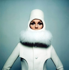 Nicole de la Marge by Peter Knapp (1967)