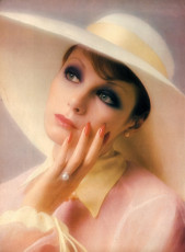 Vivienne Lynn by Barry Lategan (1972)