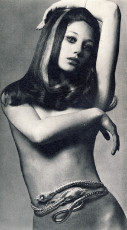 Marisa Berenson by Barry Lategan (1969)