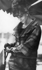 Margo McKendry by Saul Leiter (1961)