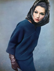 Simone d'Aillencourt by Saul Leiter (1962)