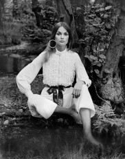 Jean Shrimpton by Patrick Lichfield (1970)