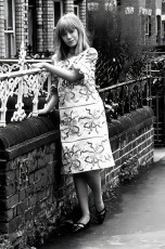 Marianne Faithfull by David Magnus (1964)